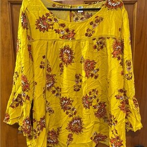 Old Navy Yellow Ruched 3/4 Sleeve Blouse